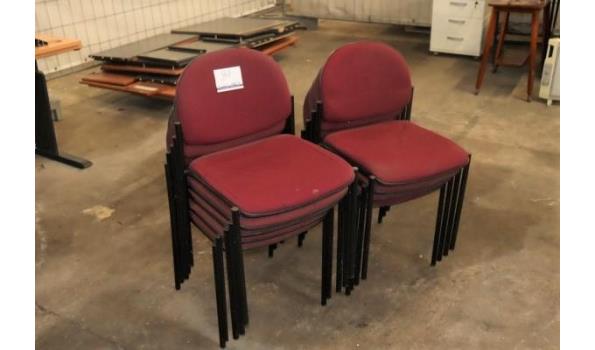 9 stoelen in stof bekleed